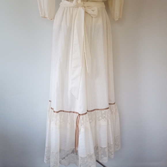 VNT 2pc Skirt Set (0228) - Picture 12 of 14